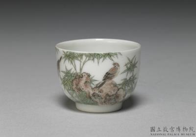 图片[2]-Cup with bamboo and birds in falangcai painted enamels, Qing dynasty, Yongzheng reign 1723-1735-China Archive